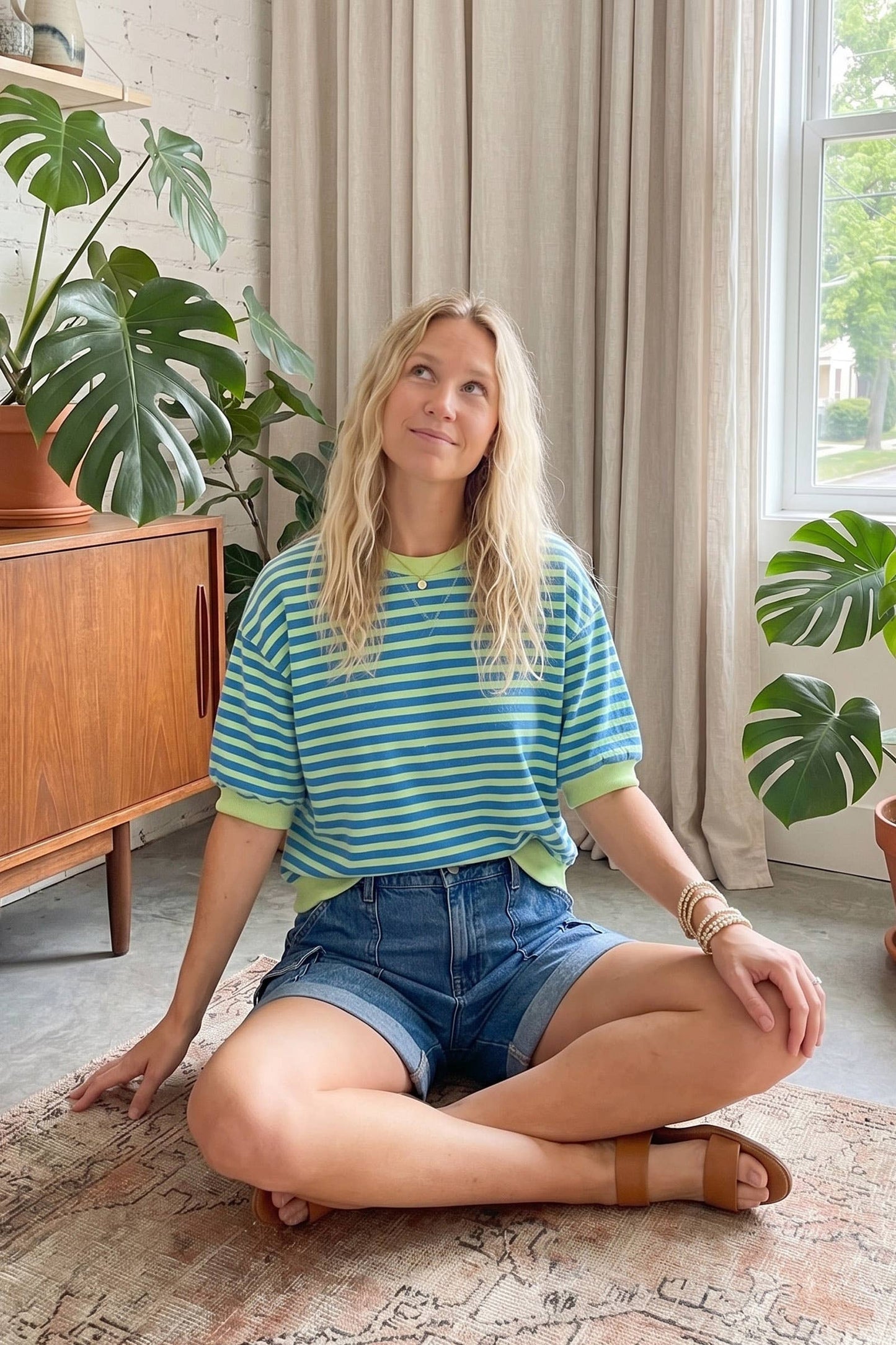 Striped Contrast Trim Knit Top