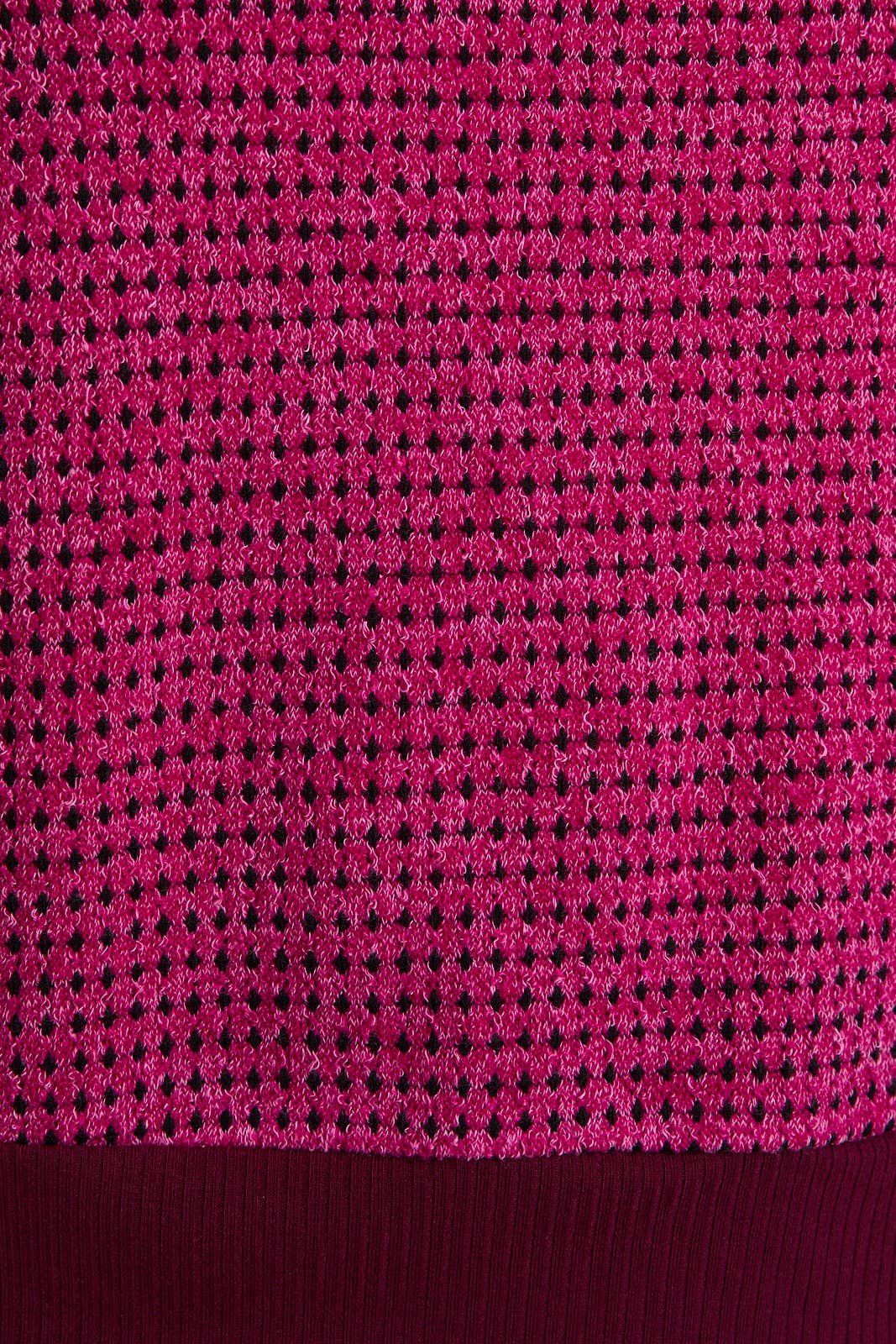ROUND NECK SLEEVELESS CONTRAST DETAIL TOP
