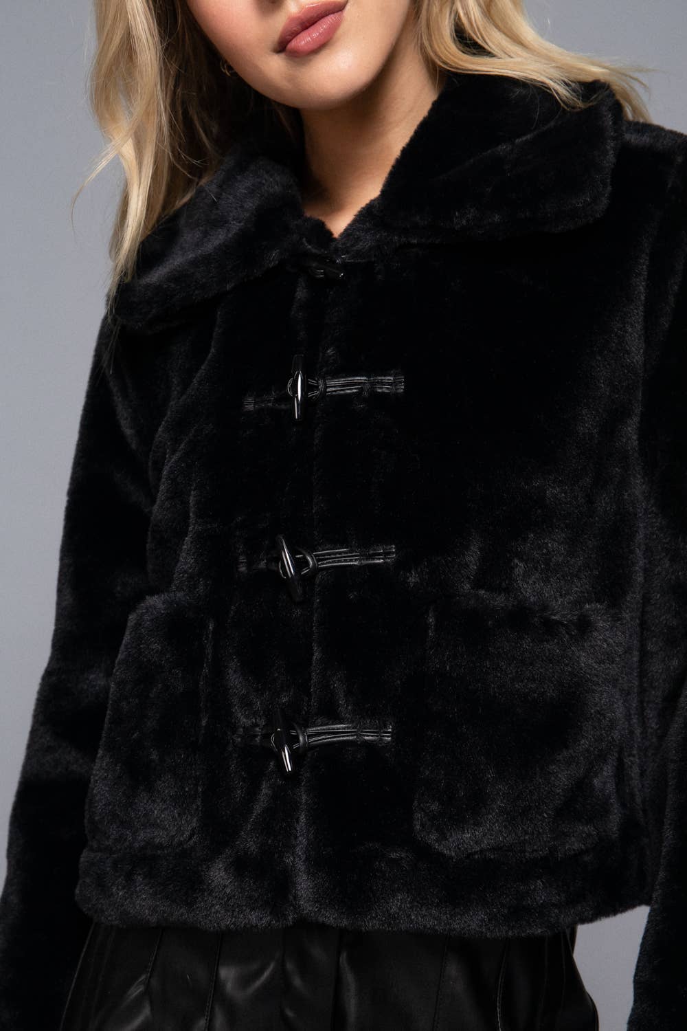 Long Sleeve Collar with Toggle Button Fur Duffle Jacket