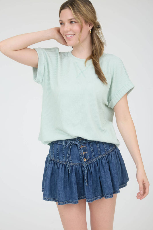CREW NECK SHORT CUFF SLEEVE RIBBED KNIT TOP