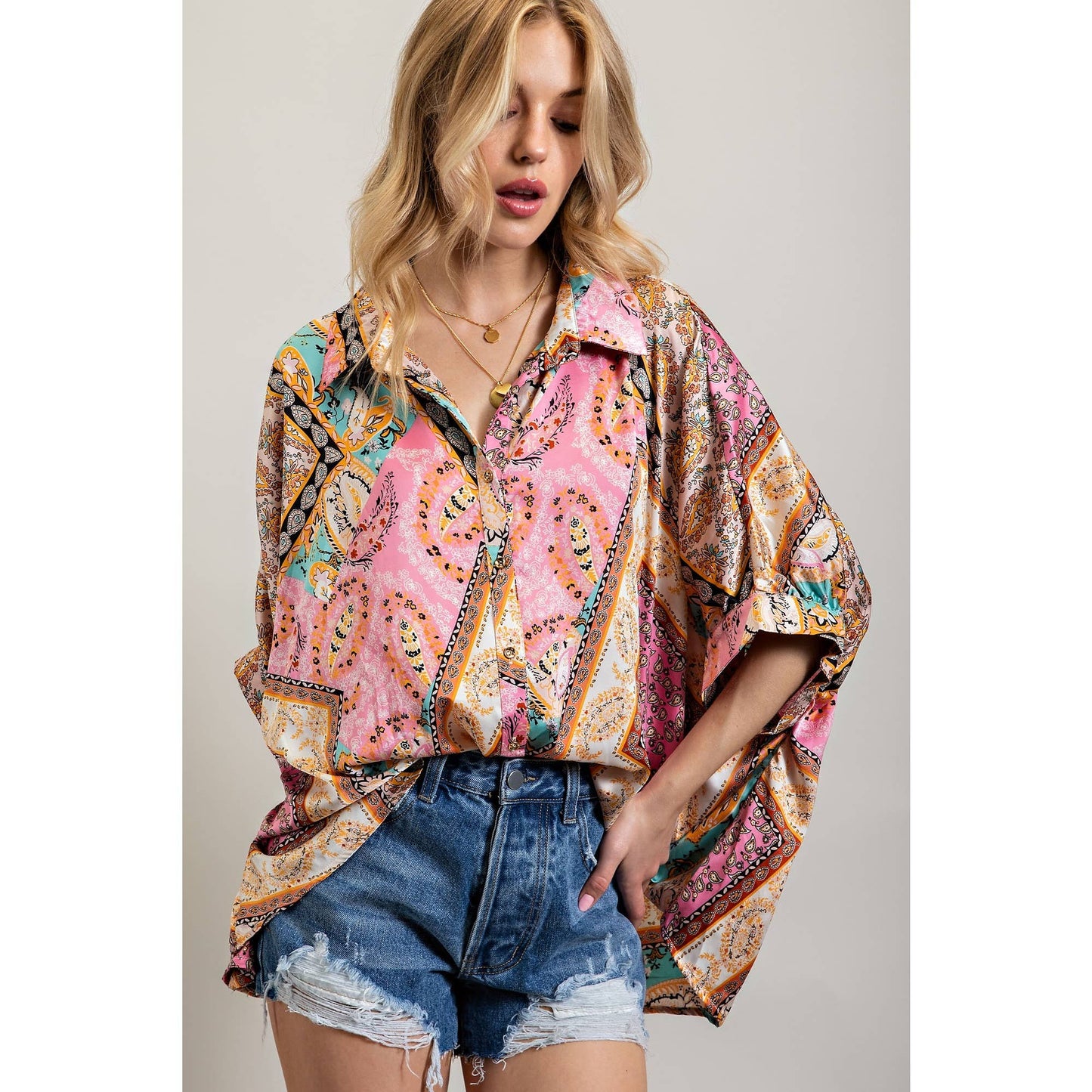 LIGHT SATIN PRINT BUTTON DOWN SHIRT