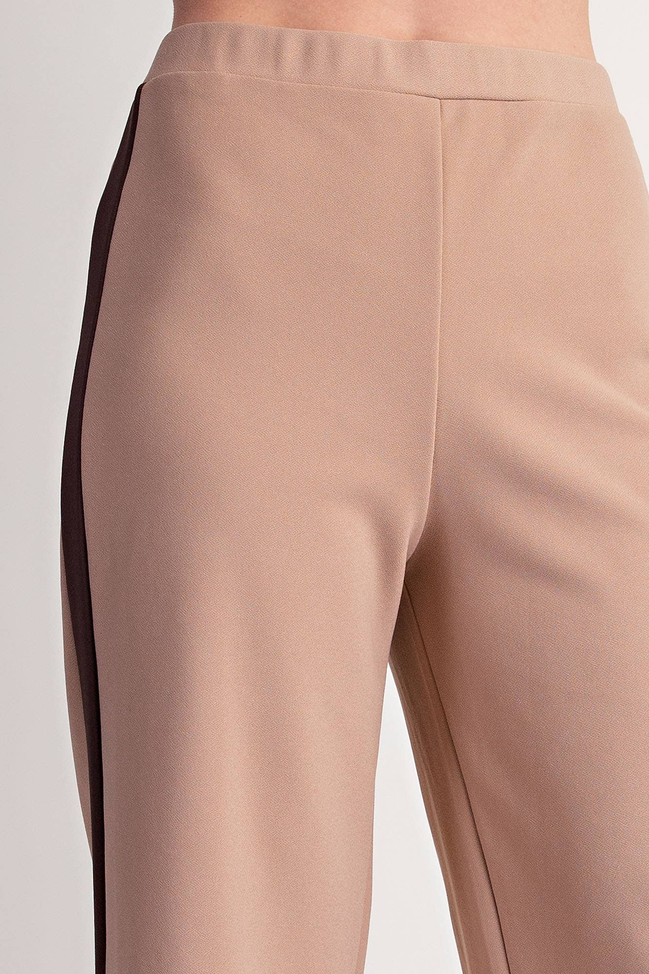 Everyday Pull-On Contrast Pants