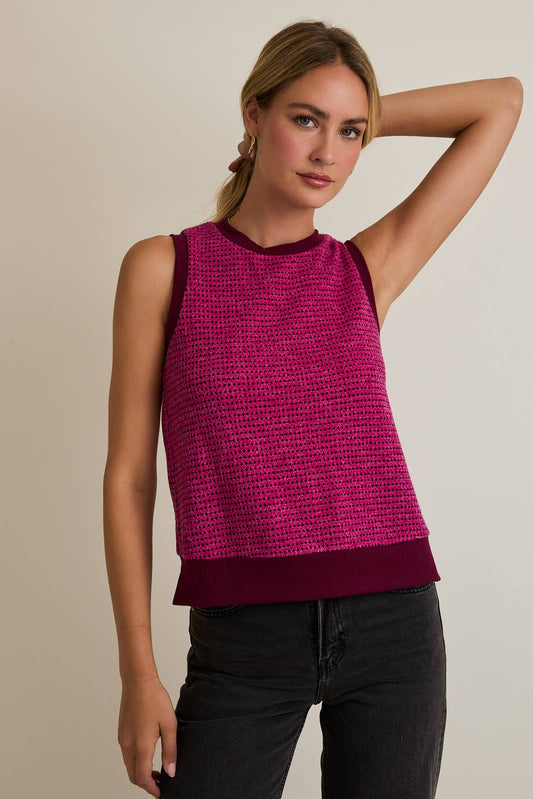 ROUND NECK SLEEVELESS CONTRAST DETAIL TOP