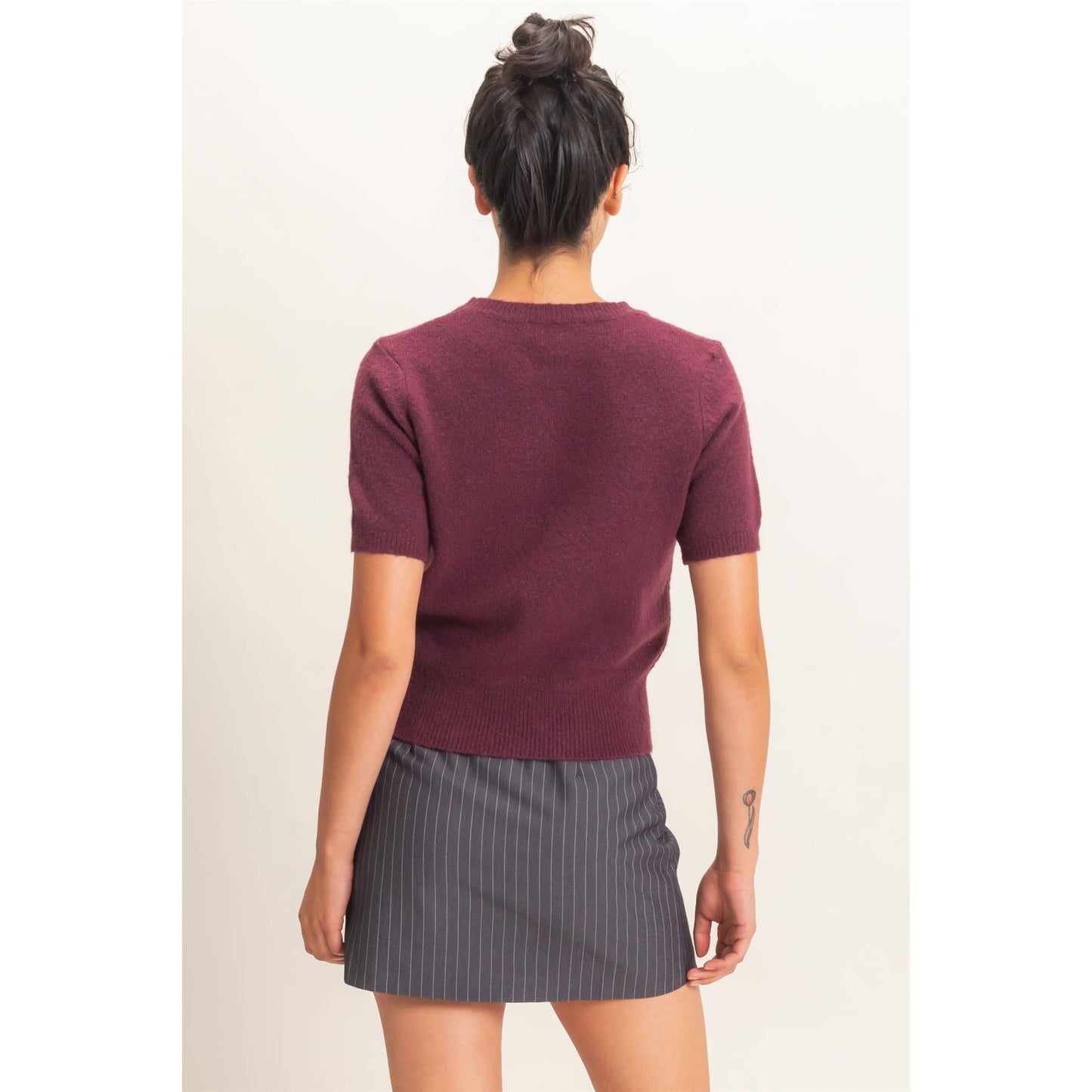 Crew Neck Short Sleeve Knit Top