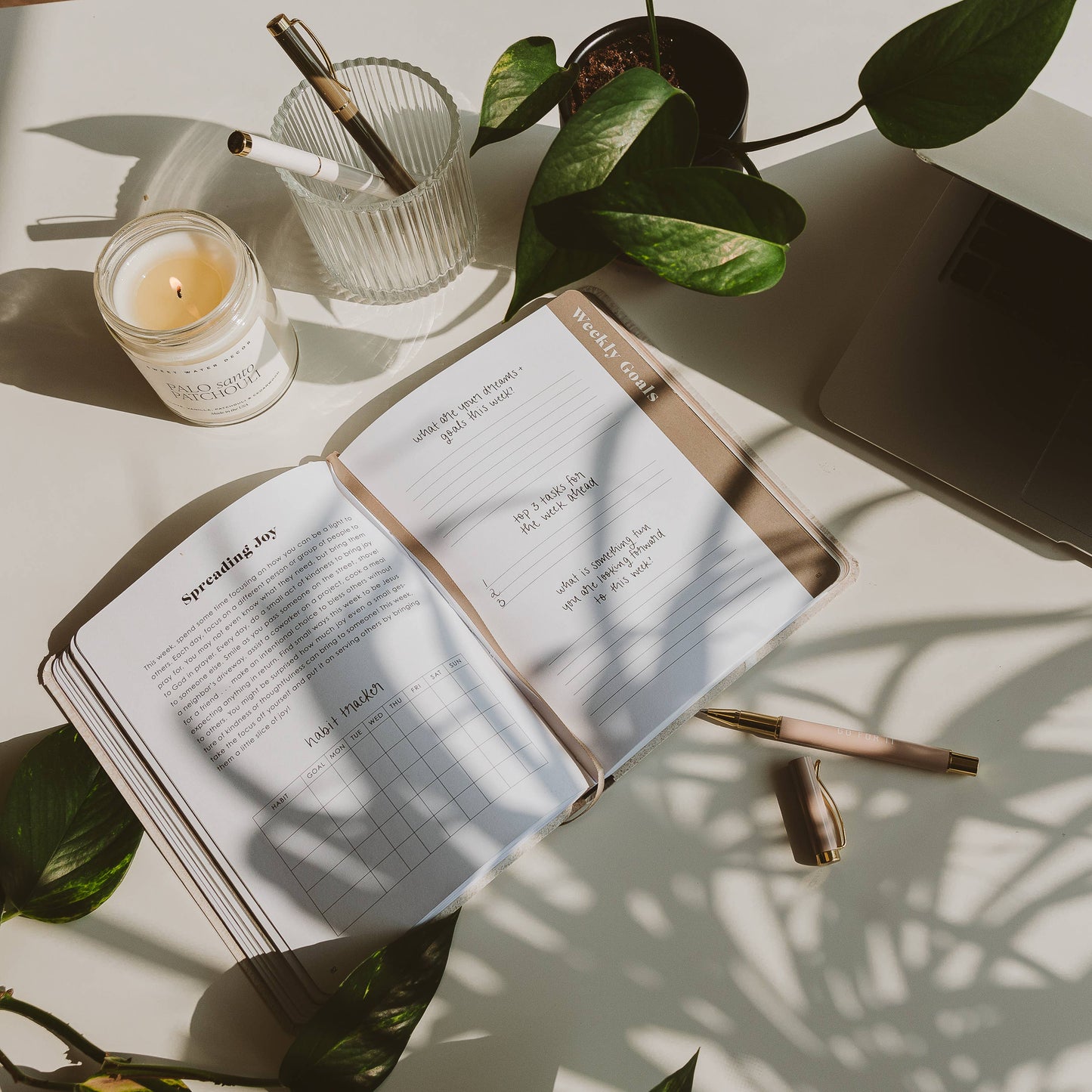 Inspirational Productivity Journal - Planners