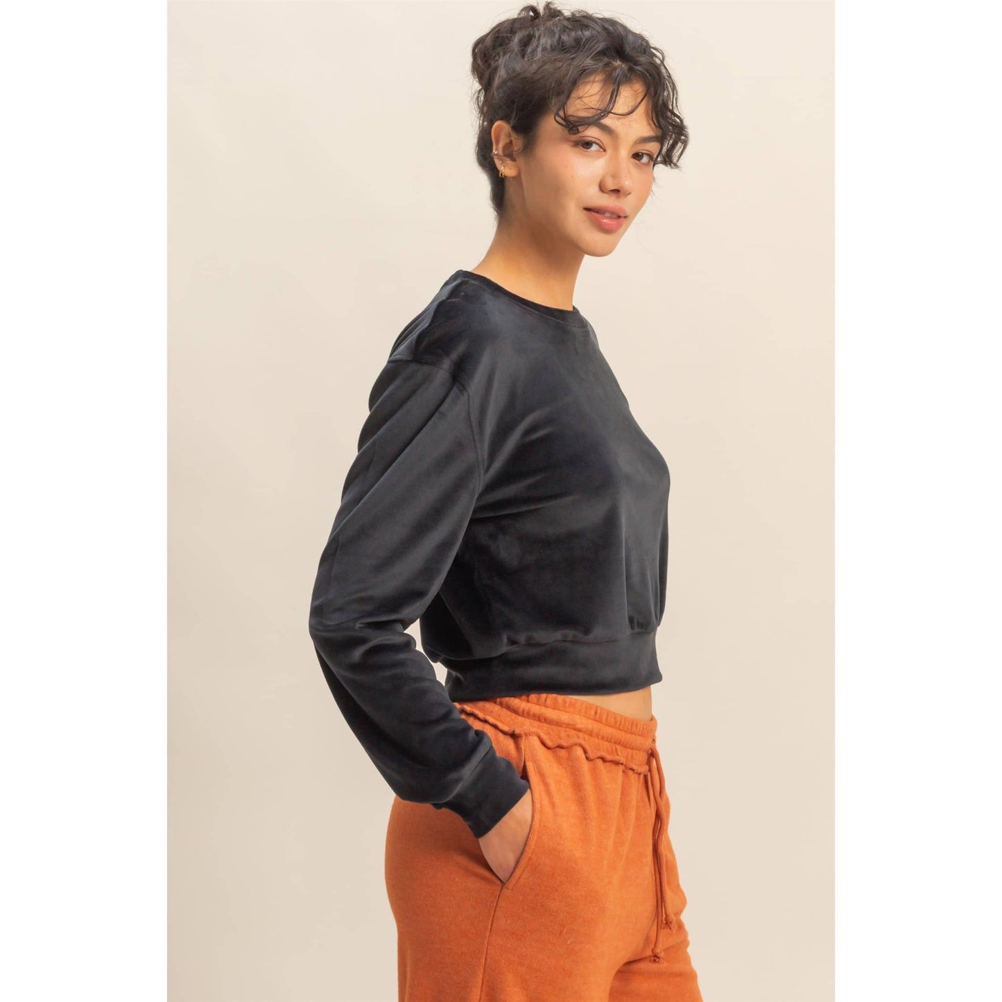 Banded Waist Velour Sweatshirt
