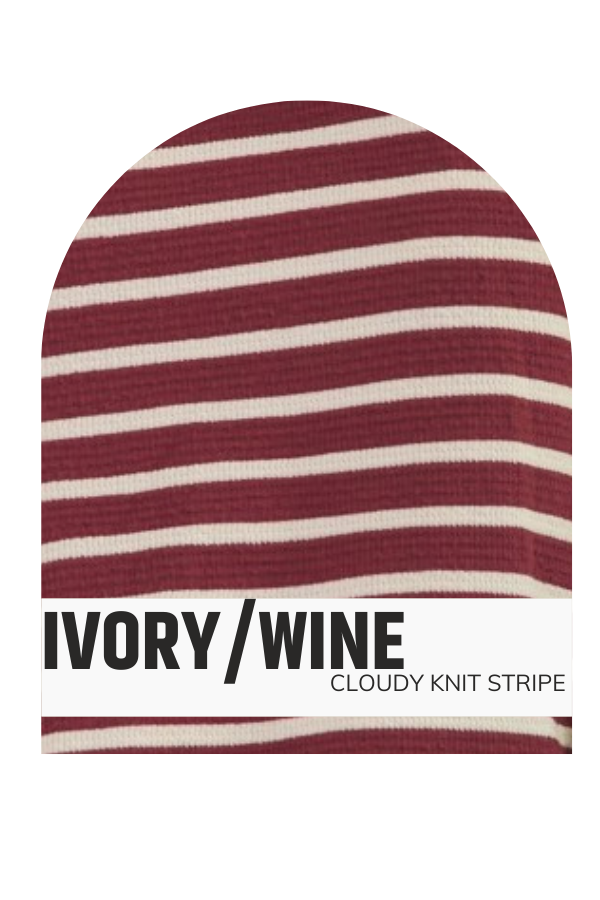 STRIPE CLOUDY KNIT TOP WITH A CUT AT THE END