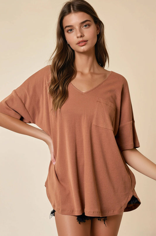 OVERSIZED V-NECK KNIT TOP Caramel
