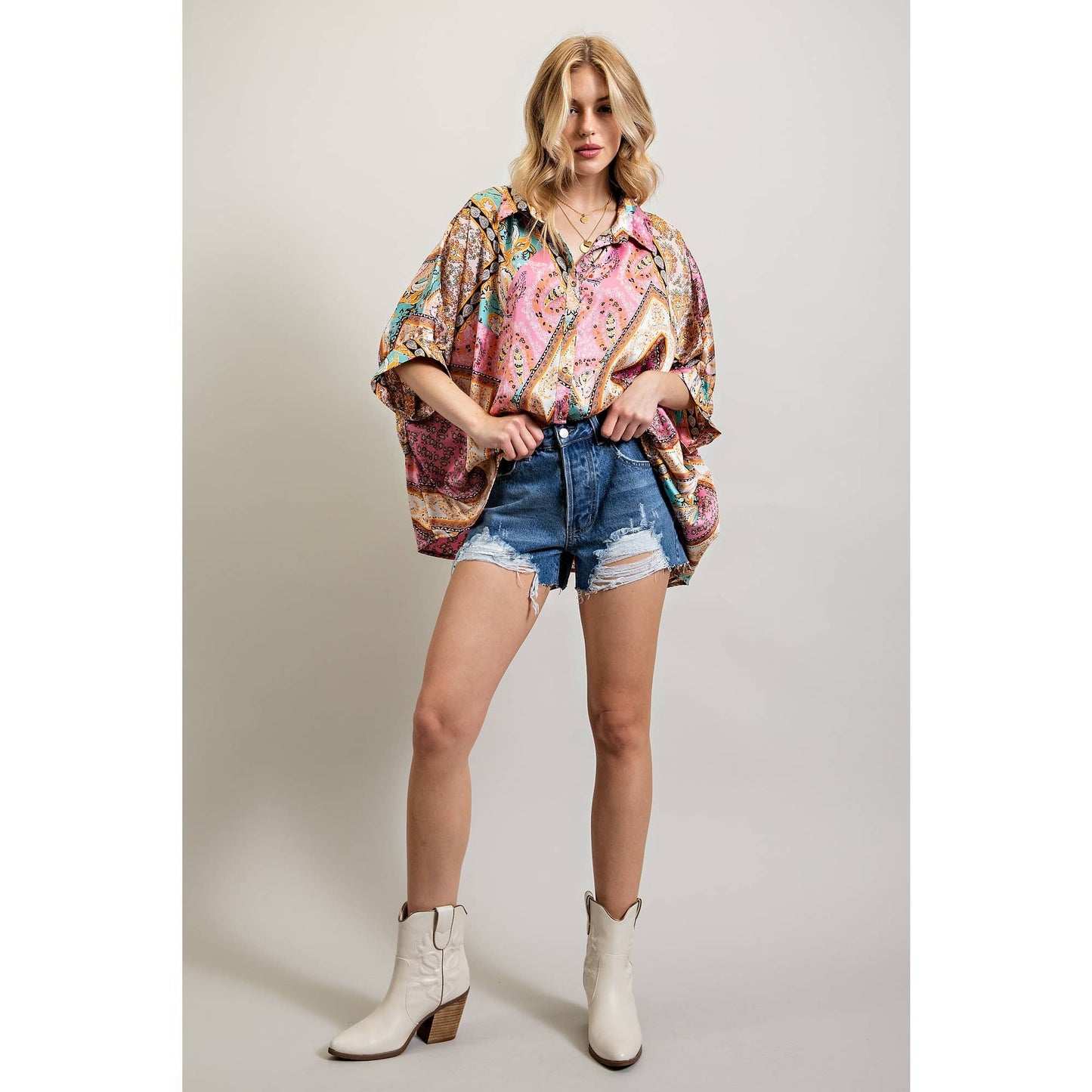 LIGHT SATIN PRINT BUTTON DOWN SHIRT