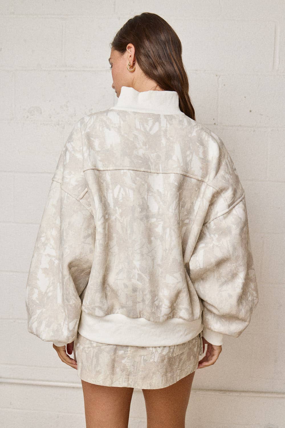 CAMO ZIP UP COLLARED SWEATER