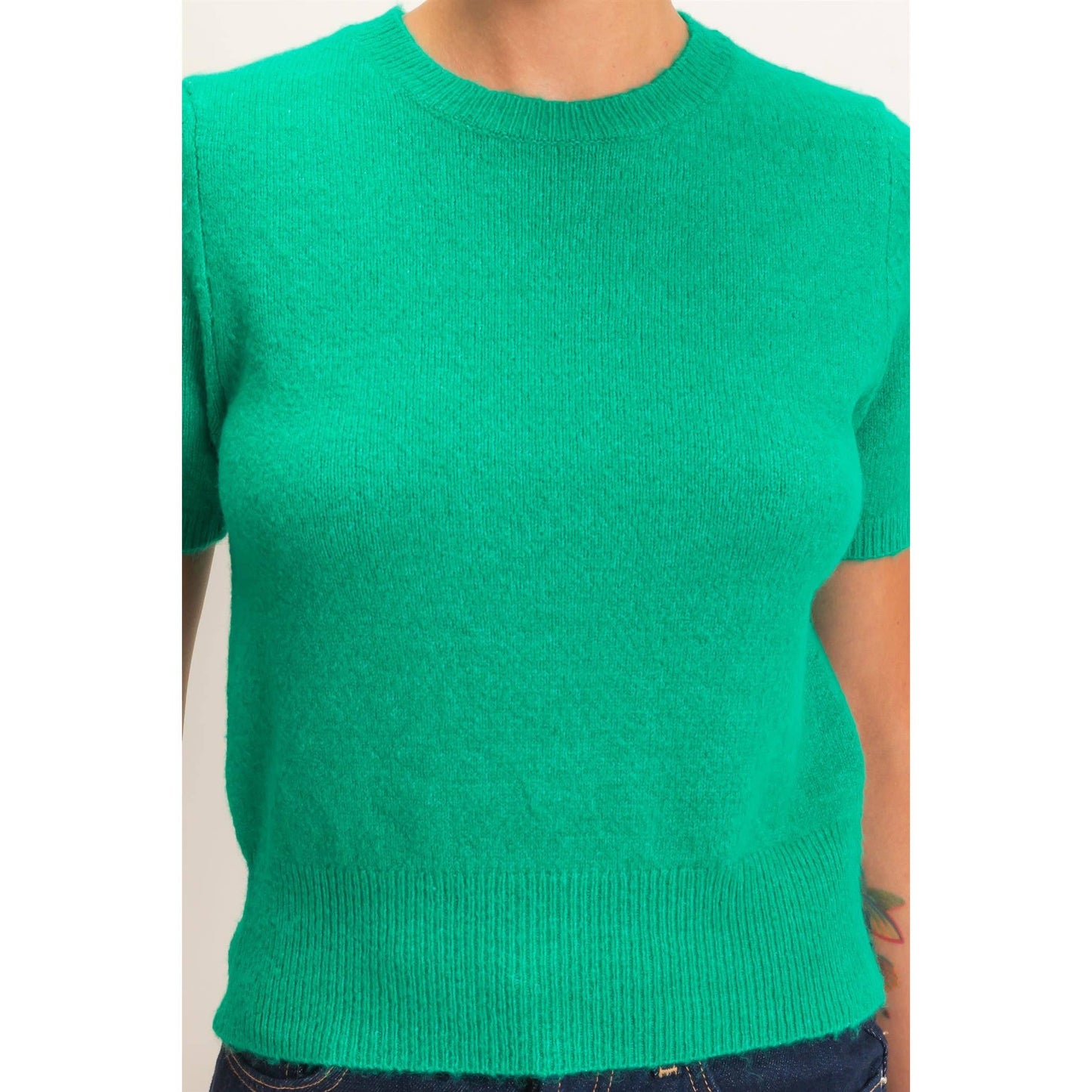 Crew Neck Short Sleeve Knit Top