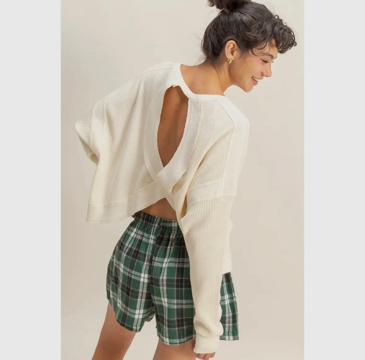 Cut out Back Long sleeve Cream