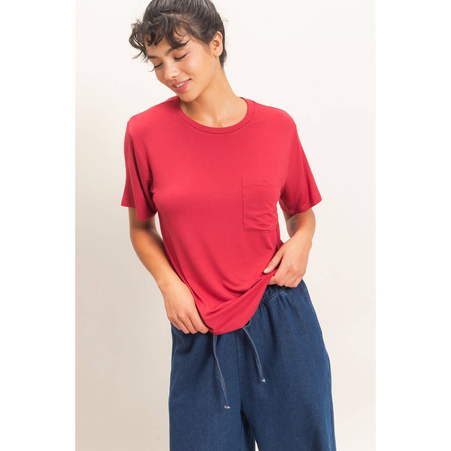 Crew Neck Pocket Tee