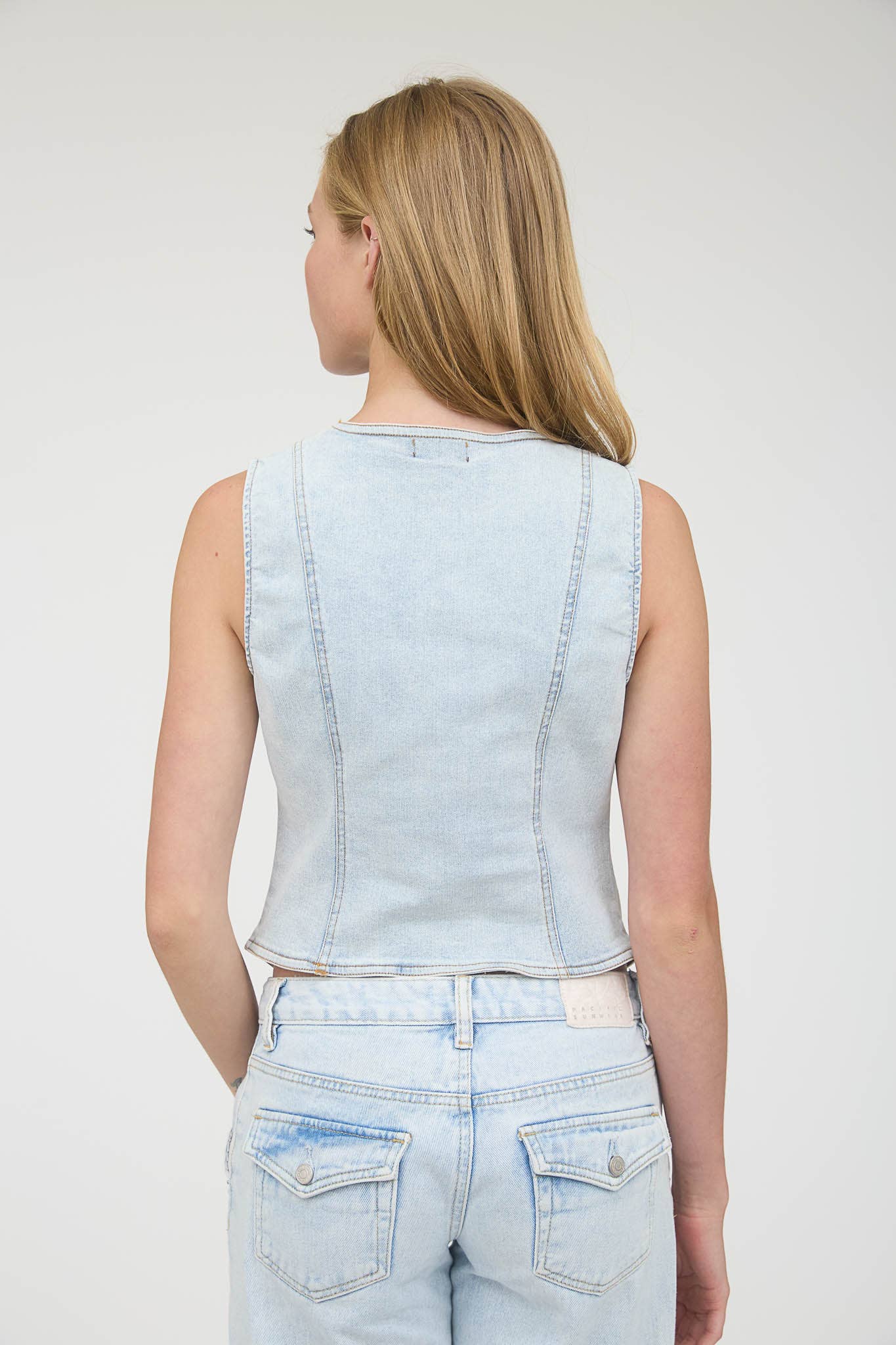 V NECK BUTTON DOWN DENIM VEST