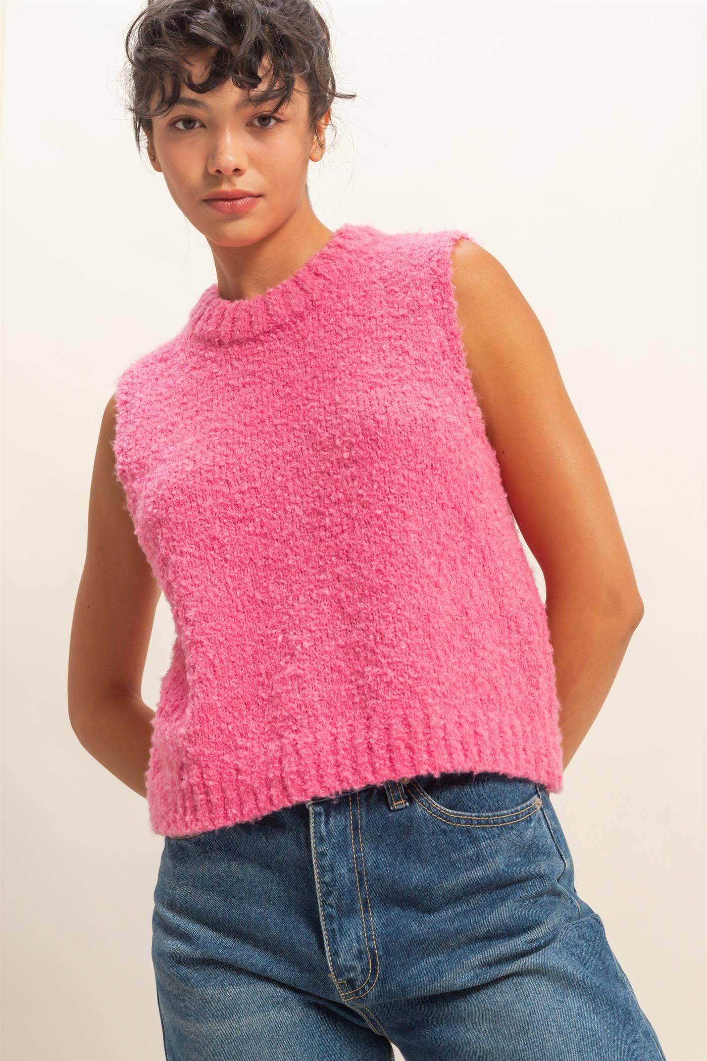 Crew Neck Sleeveless Sweater Pink