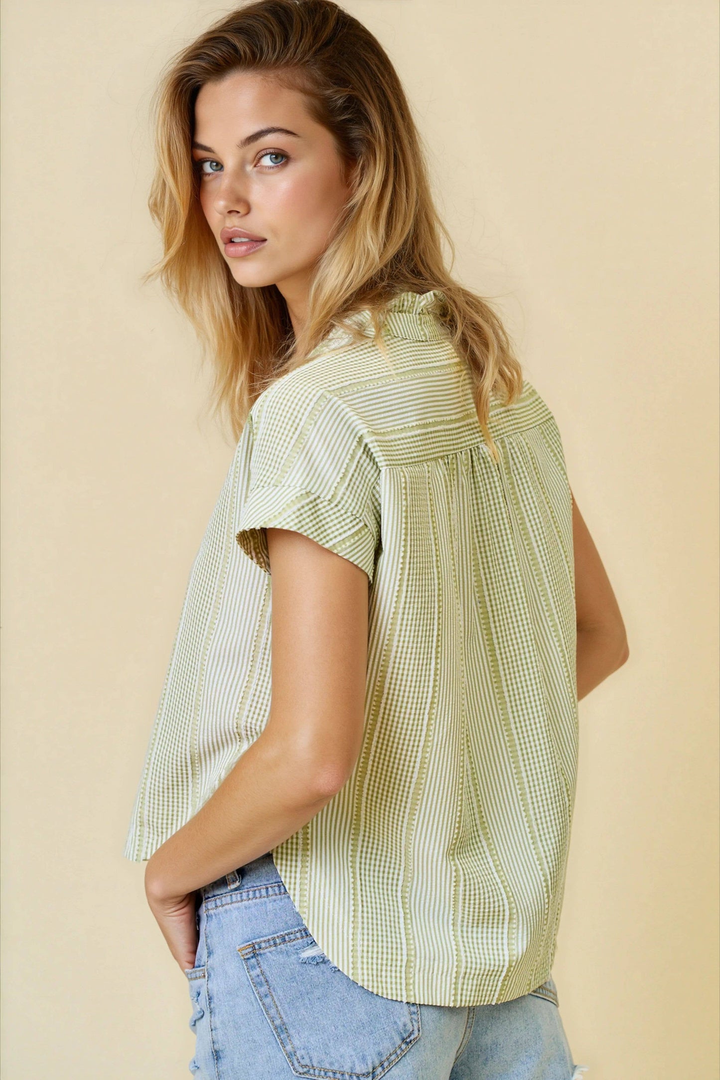 STRIPE & GINGHAM MIX BUTTON DOWN DETAIL TOP GREEN