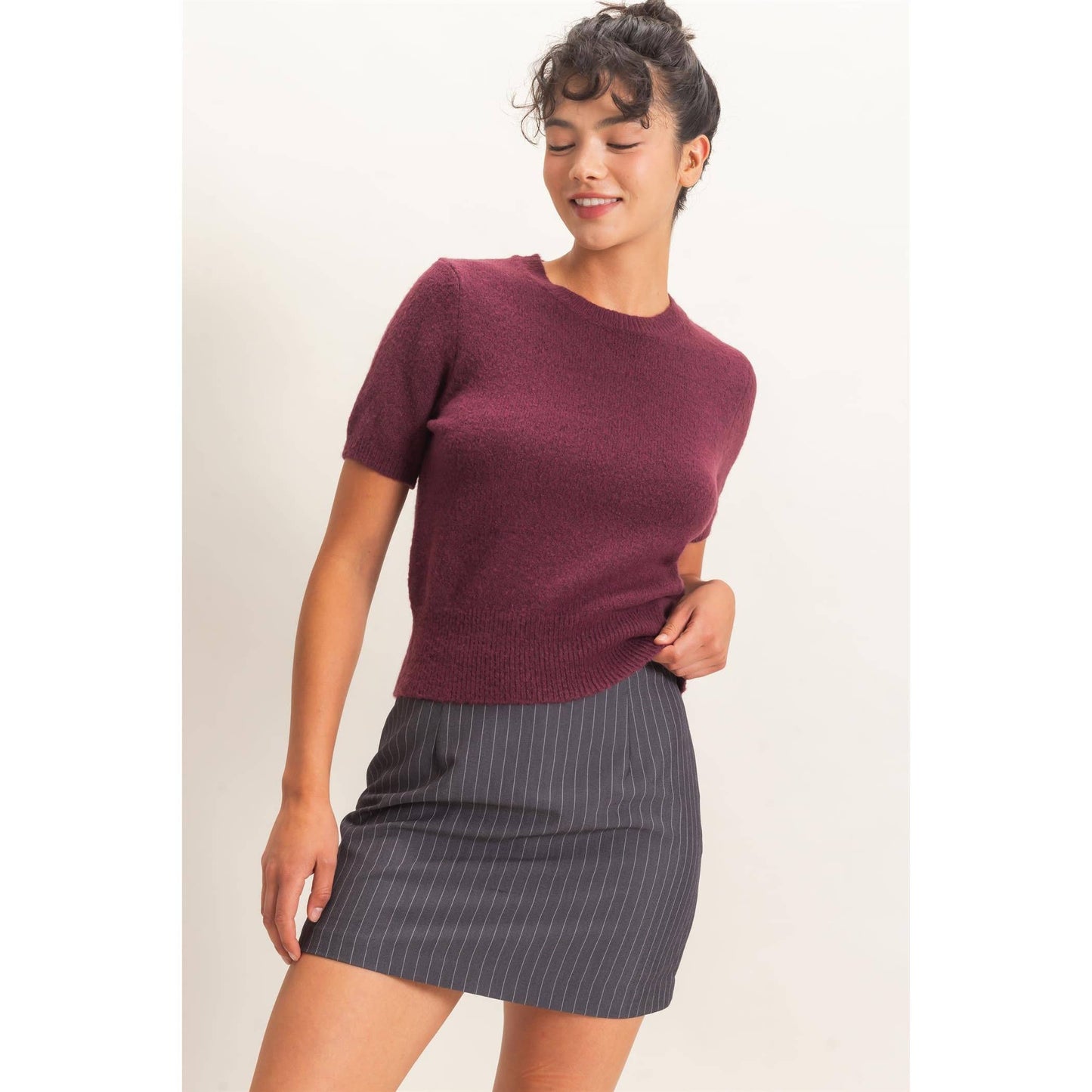 Crew Neck Short Sleeve Knit Top