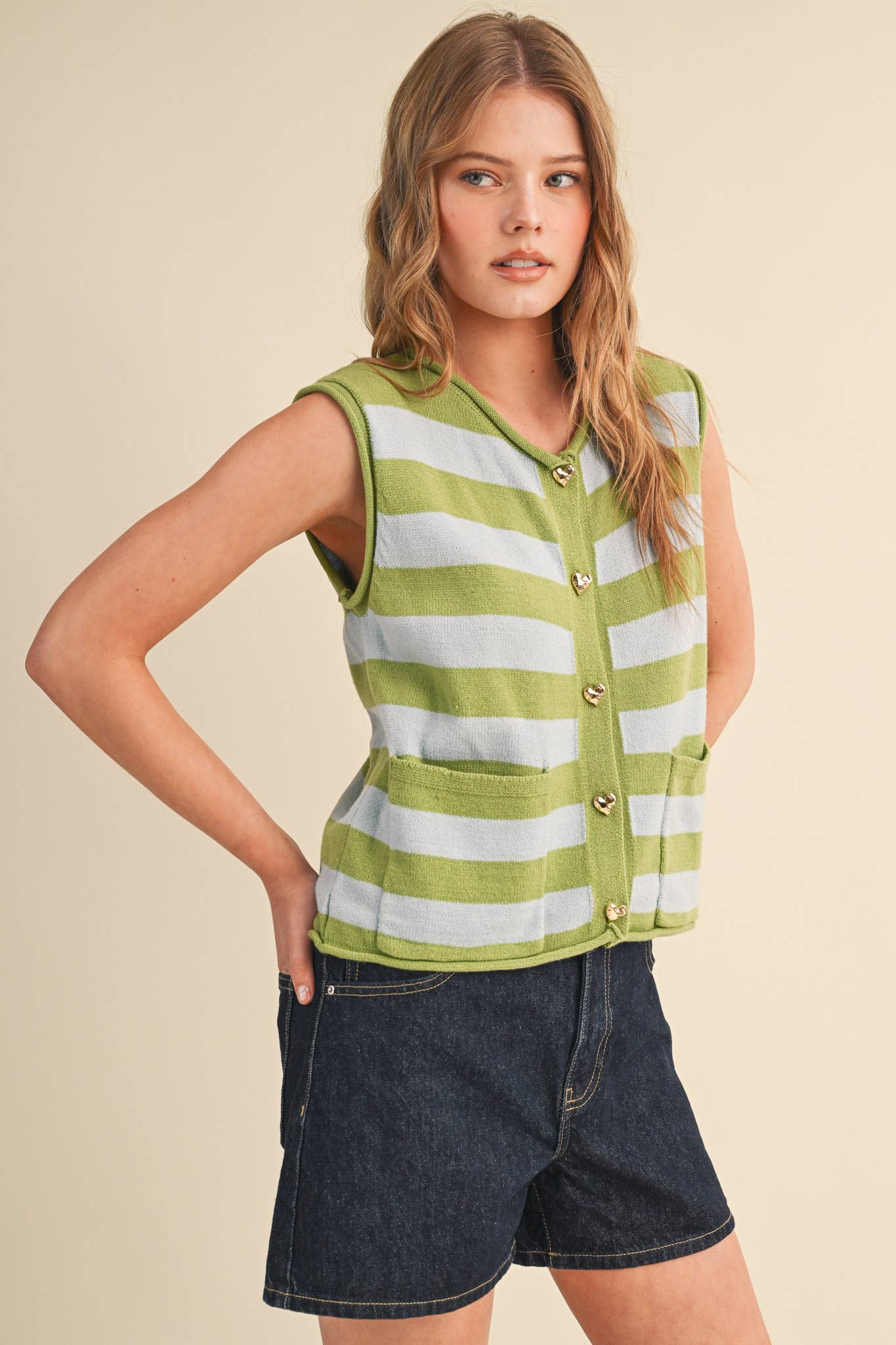 STRIPED KNIT SWEATER VEST