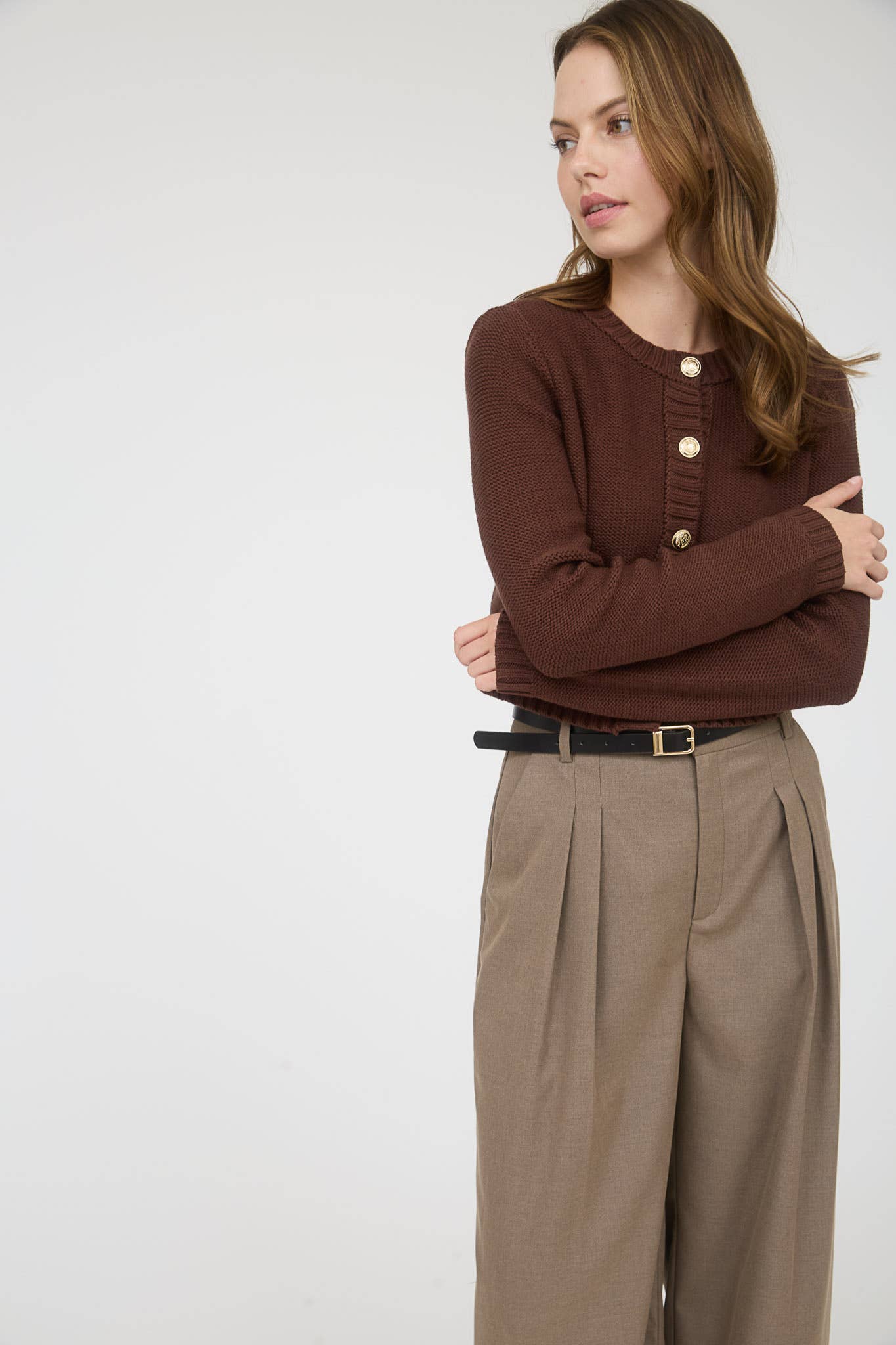 GOLD BUTTON KNIT CARDIGAN SWEATER Brown